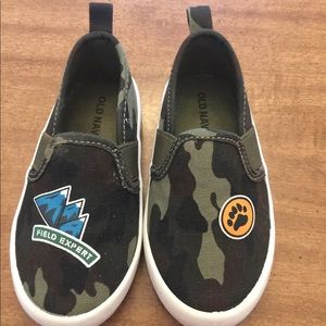 Old Navy Toddler Slip on shoes